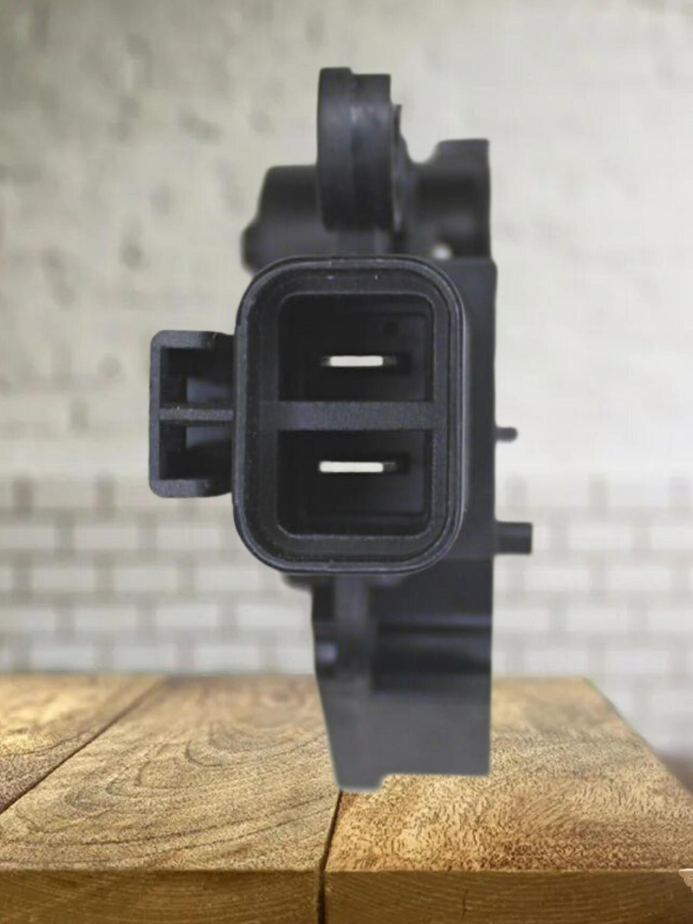 Регулятор напряжения генератора 373702B250 для Solaris, Ceed