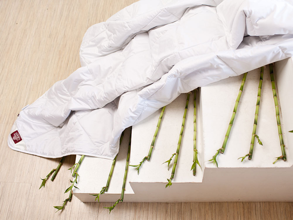 Элитное одеяло стеганое всесезонное 150х200 Bamboo от German Grass
