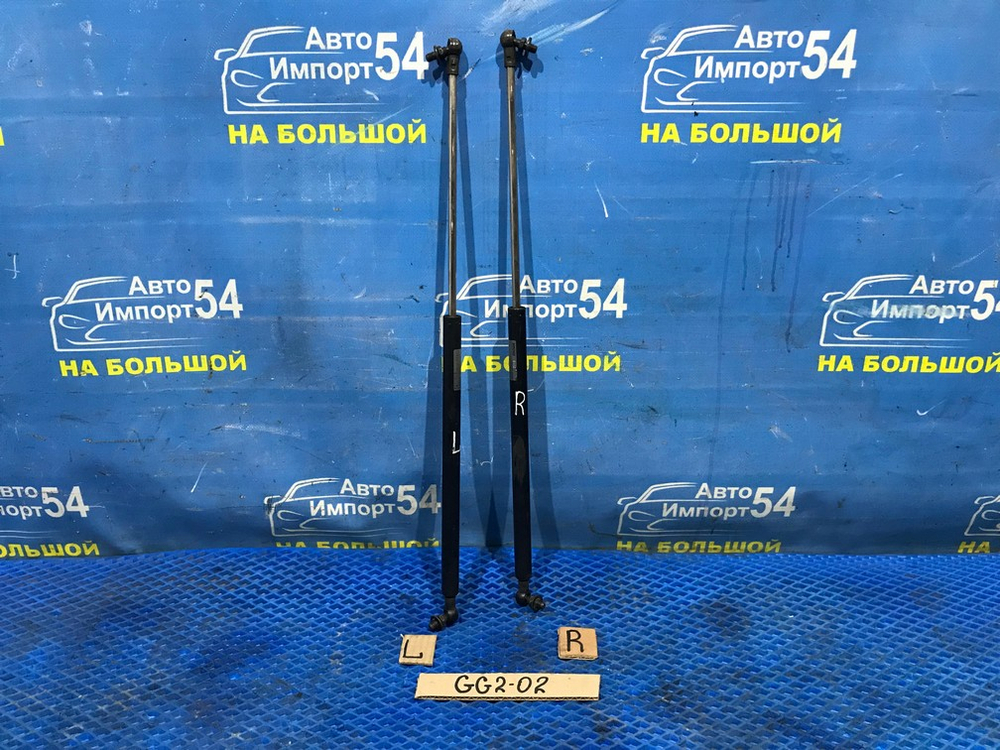 Амортизатор задней двери левый SUBARU IMPREZA 2002
