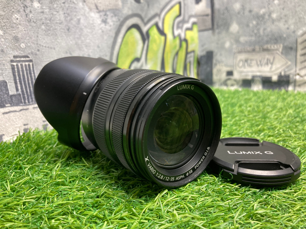 Panasonic Lumix G X Vario 12-35mm 2.8