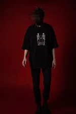 Футболка Нетак Оверсайз Гуманизм Черная