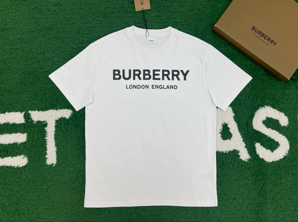 Футболка Burberry