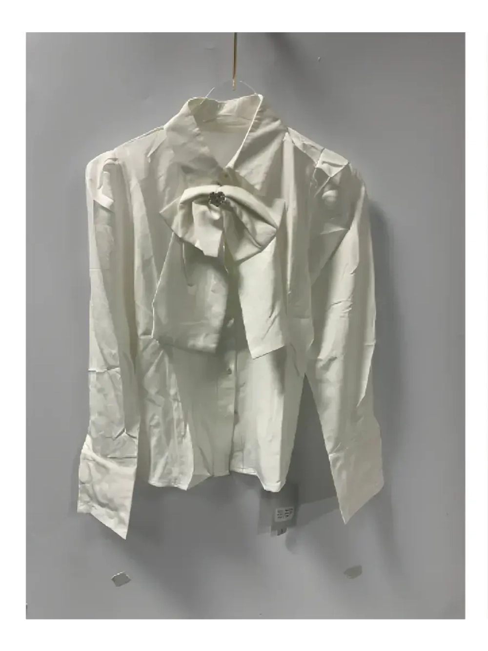 Нарядная белая блузка школьная с бантом