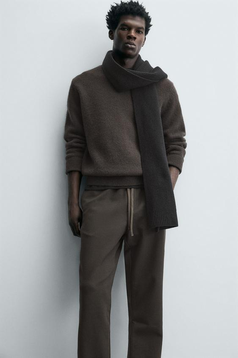 ZARA БРЮКИ-ДЖОГГЕРЫ КОМФОРТНОЙ ПОСАДКИ, ТЕМНО-КОРИЧНЕВЫЙ