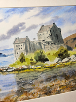 Картина авторская акварельная в паспарту 30х40 см на стену для интерьера "Замок Эйлен-Донан. Шотландия"
