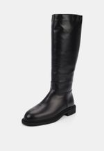 Сапоги // Mare // Black