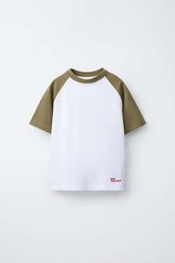 ZARA ФУТБОЛКА РЕГЛАН С ВЫШИТОЙ НАДПИСЬЮ, БЕЛЫЙ/ЗЕЛЕНЫЙ