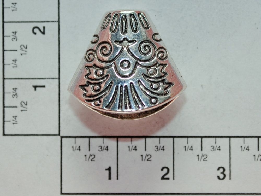 Колпачок колокольчик с рисунком (цвет серебро)