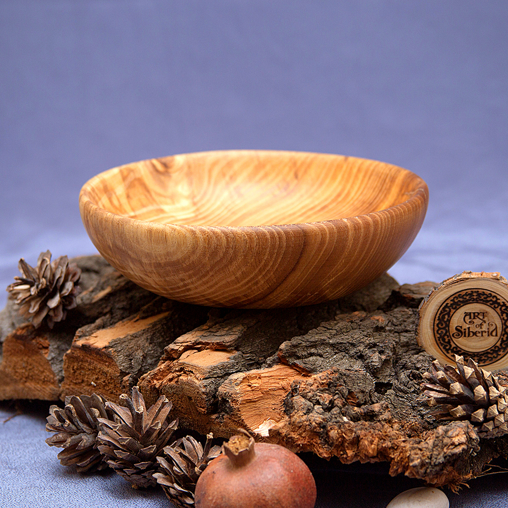 Деревянная тарелка Art of Siberia из цельного куска древесины сибирского вяза, 19,5 см. T70