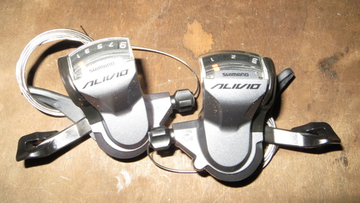 Манетки Shimano Alivio SL-M4000, 3x9 скоростей комплект