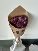 Кулек из одноголовой хризантемы