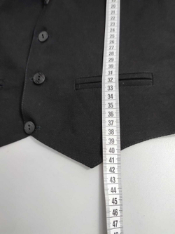 Жилет Damy-M комфортный на 10 лет, новый