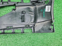 Кронштейн переднего бампера RH BMW 7er G11 (19-22)
