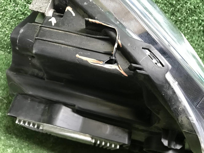 Фара правая Geely Atlas 1 (2016-2022) LED