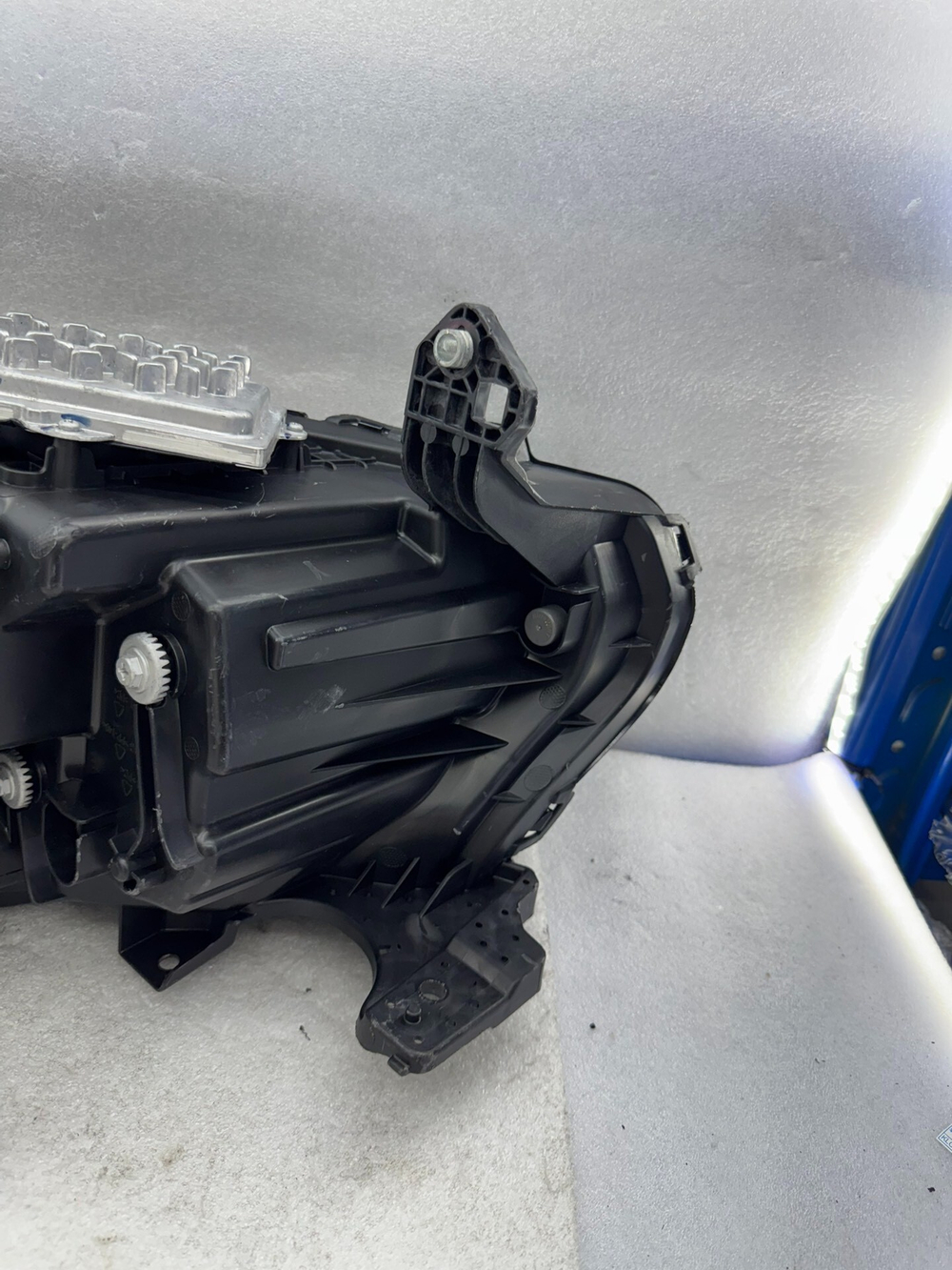 Оригинальная фара LED AITO (Wenjie) M7