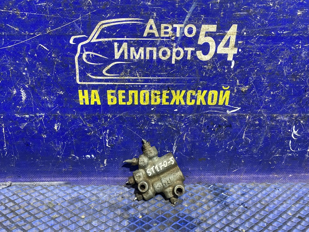 Распределитель тормозной TOYOTA CARINA 1991