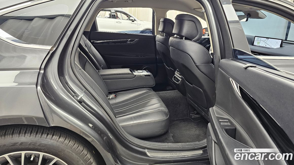 Genesis G80 (RG3) Бензин 2.5 Turbo 2WD (05.2020)