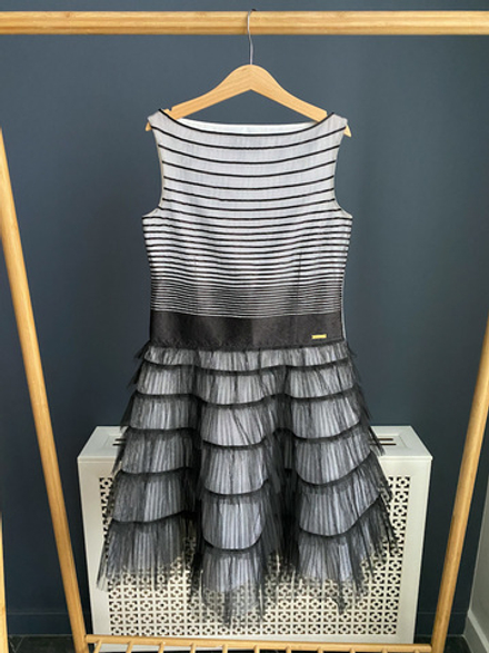 Платье Dsquared2, 140