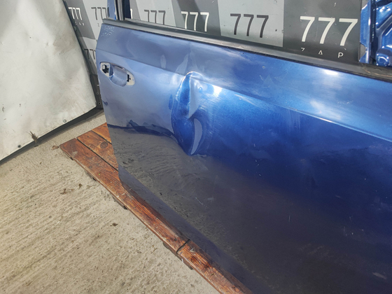 Дверь передняя правая Skoda Octavia 3 (A7) 13-20 Б/У Оригинал 5E0831052B