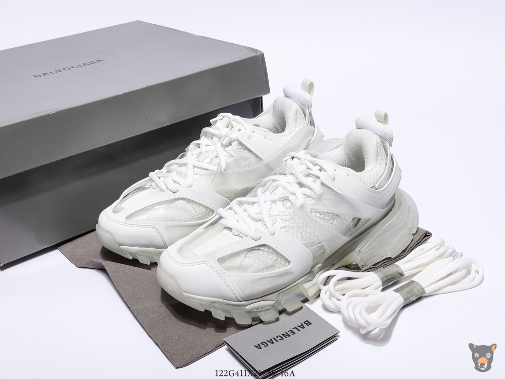 Кроссовки Track Trainers 3.0 White Clear Sole