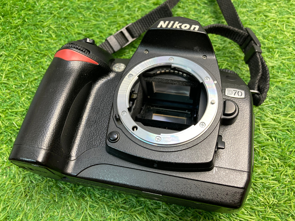 Nikon D70 37.000 кадров