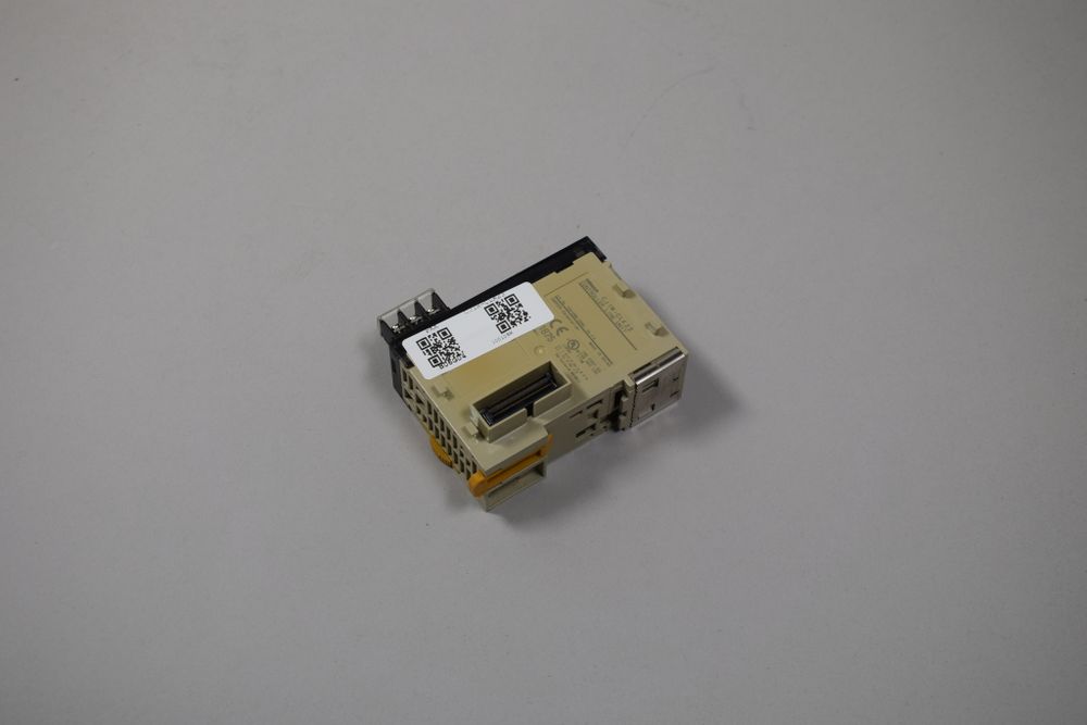 Модуль расширения для PLC OMRON CJ1W-CLK23