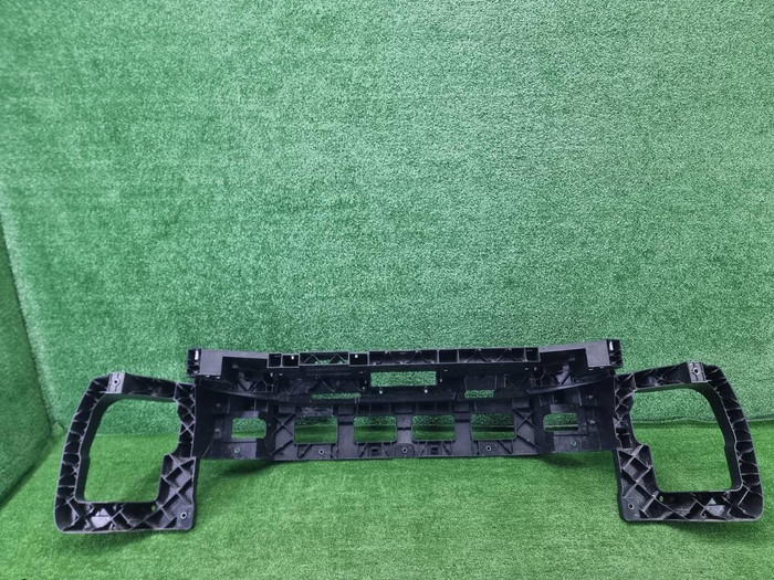 Телевизор Lixiang L6 (2024-н.в.)