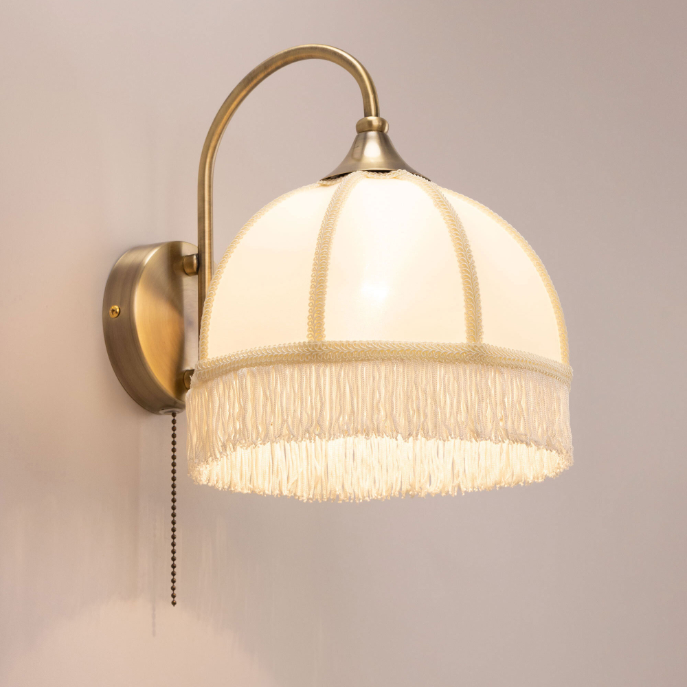 Citilux Базель CL407311 Бра с бежевым абажуром и выключателем