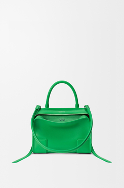 Loewe Маленькая сумка Amazona 180 из мягкой телячьей кожи, зеленый
