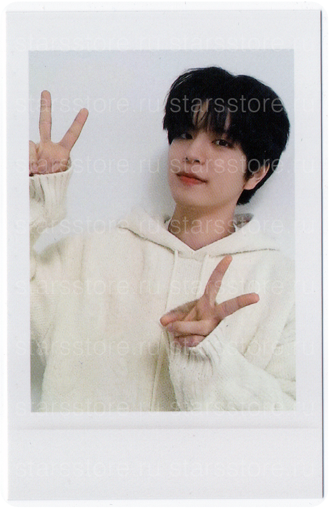 Полароид Seungmin Stray Kids 2024 Season&#39;s Greeting (Apple Music)