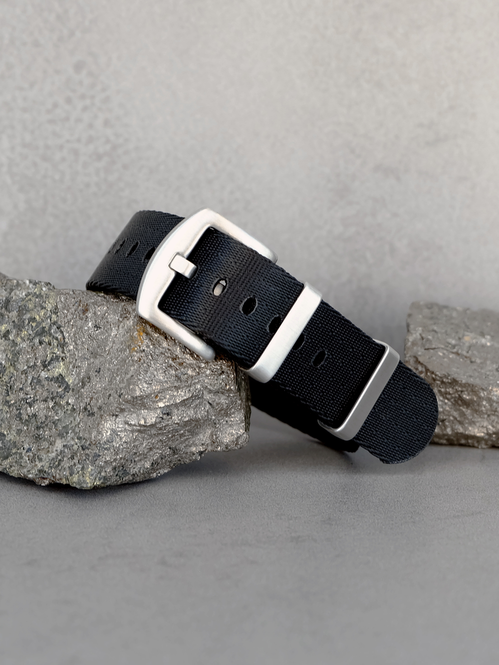 Nato Strap Premium - нейлоновый ремешок для часов