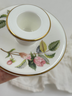 Подсвечник Wedgwood Hathaway Rose (трещина)
