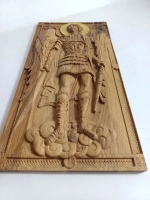 Освященная Икона Архангела Михаила резная из дуба 28.5х14 см