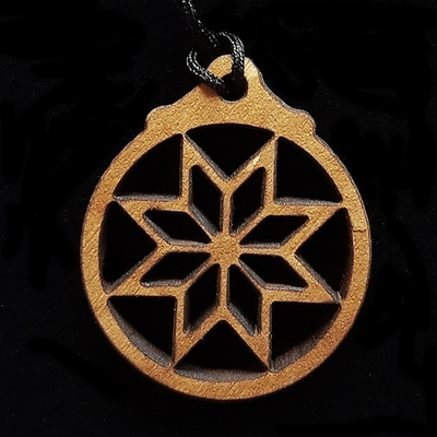 Славянский оберег "Алатырь" прорезной. Цвет "Мокка" Материал Ясень. Диаметр 3 см. Шнурок 50 см