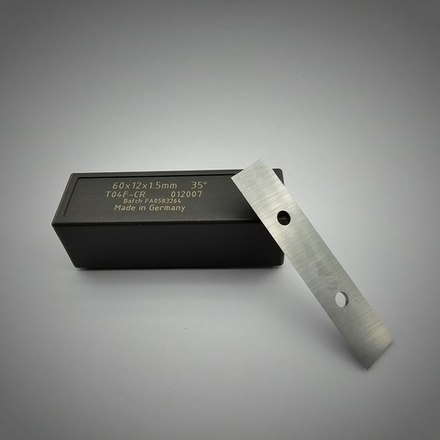 HM нож сменный TIGRA 60x12x1,5 35° T04F-CR