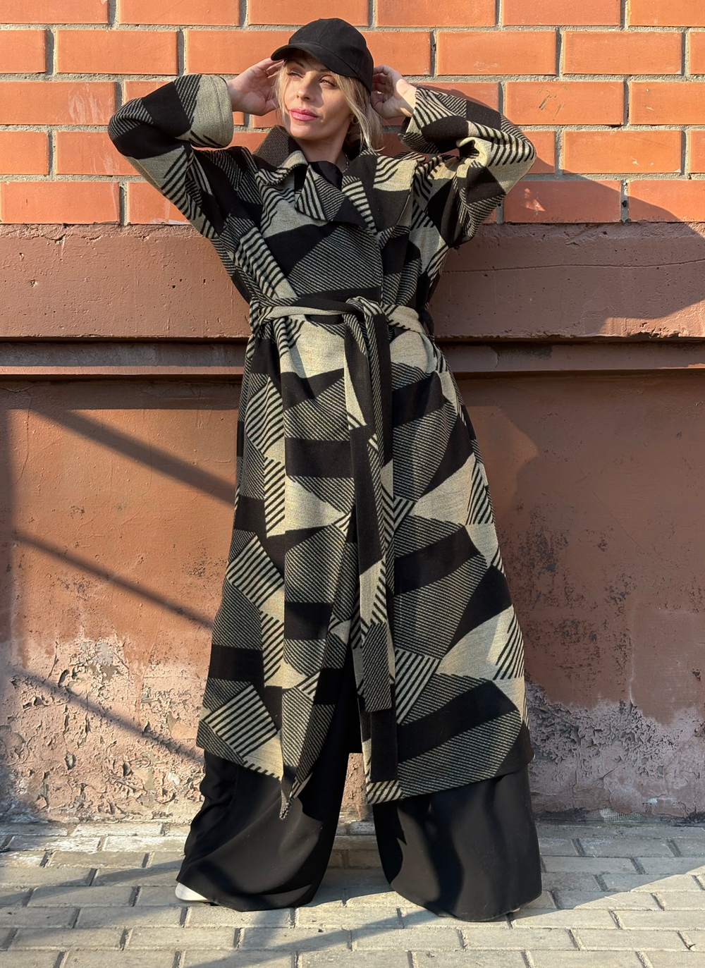 Пальто с поясом / oversize