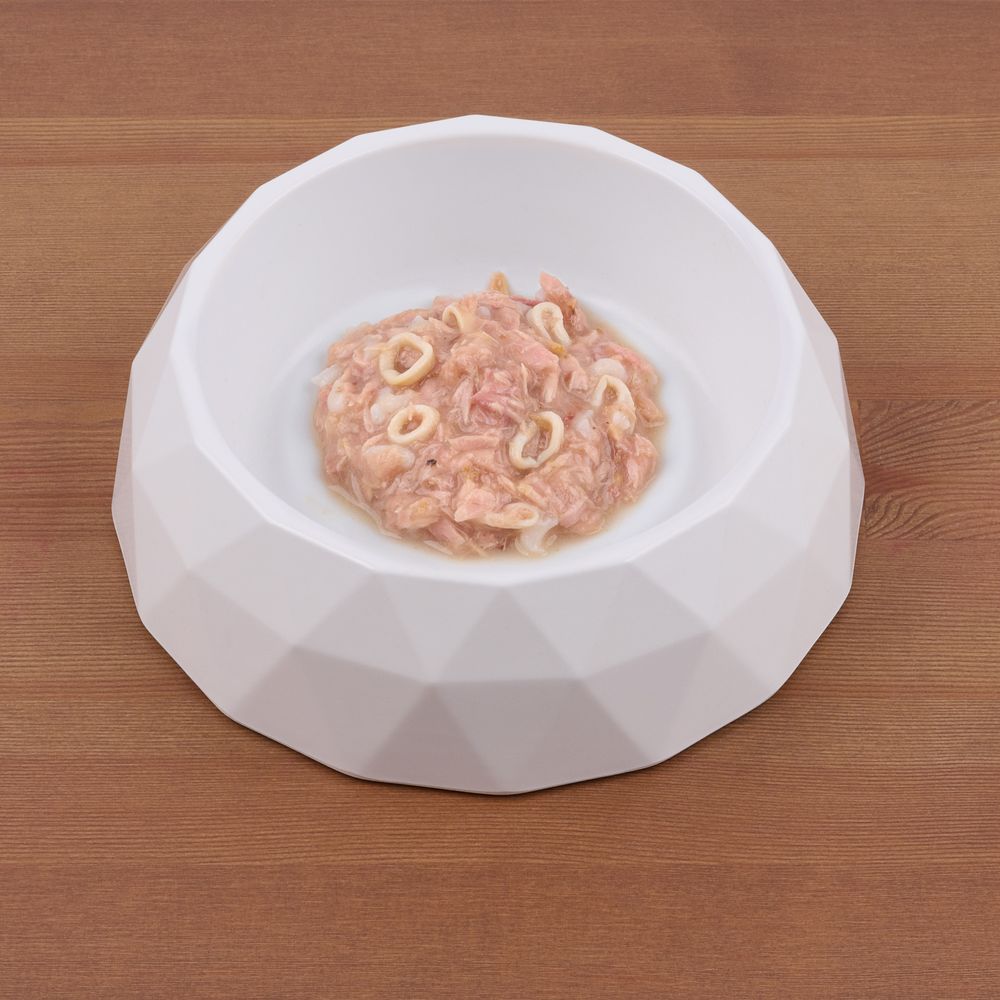 Консервы Monge Supreme sterilized для стерилизованных кошек из тунца с кальмаром