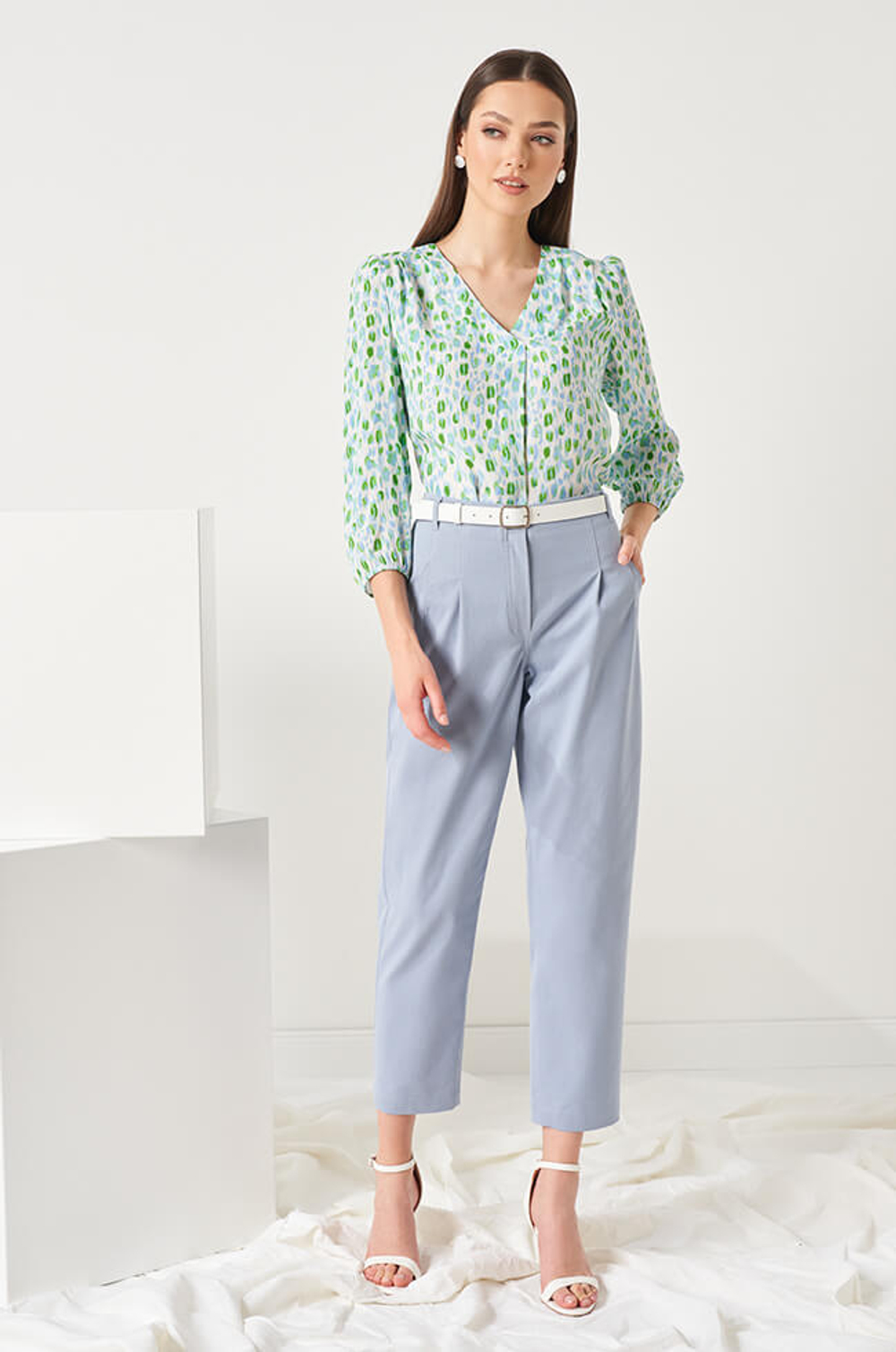 22845 Блузка женская (молочный принт)