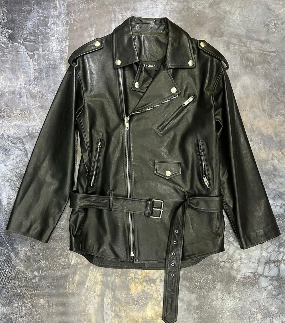 Кожаная куртка Balenciaga