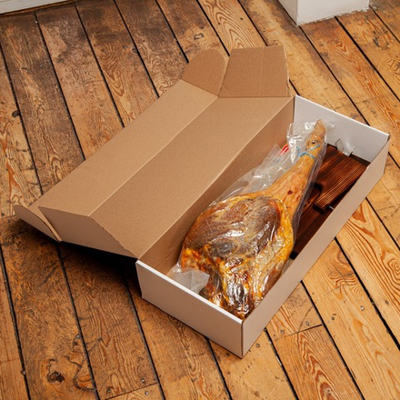 Сибирский хамон Малыш в подарочном наборе