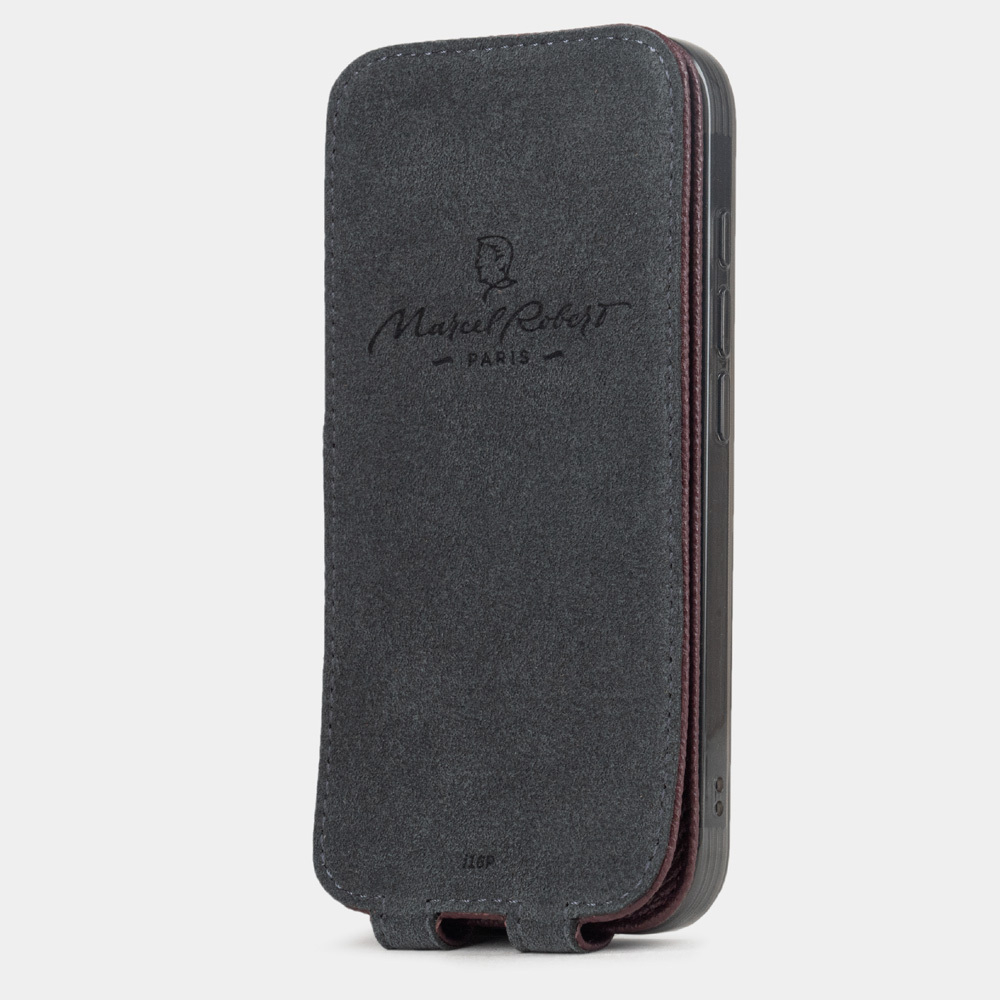 Чехол iPhone 17 Pro натуральная кожа сафьяно, бордового цвета