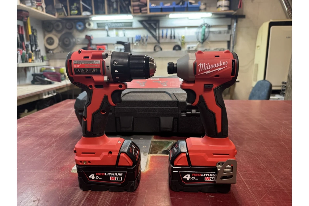 Набор инструментов Milwaukee M18BLCPP2A-402C 4933492827
