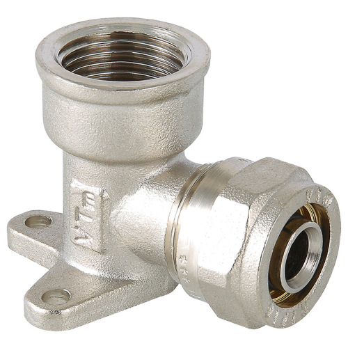 Угольник обжимной с креплением с ВР 16*1/2" внутренняя резьба (Valtec) VTm.354