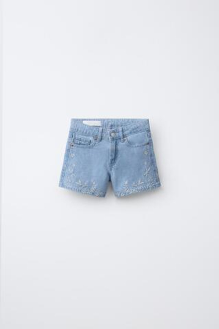 ZARA ДЖИНСОВЫЕ ШОРТЫ С ВЫШИВКОЙ, ГОЛУБОЙ
