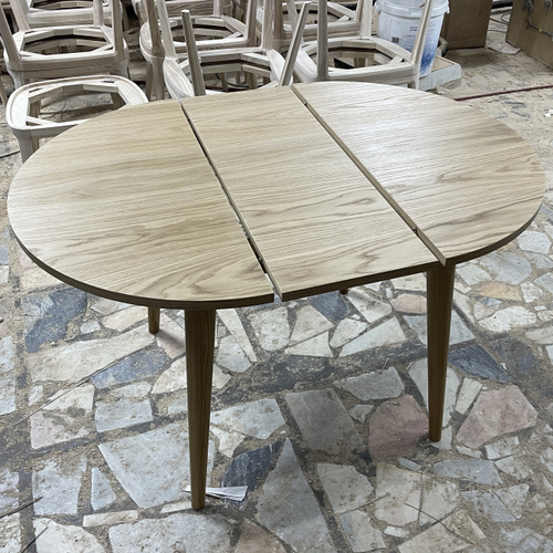 Круглый кухонный стол из дерева - RETRO