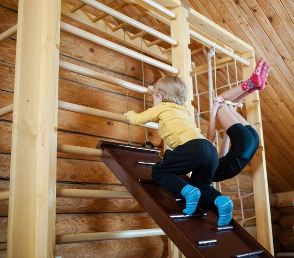 Спортивный пристенный комплекс Гималаи