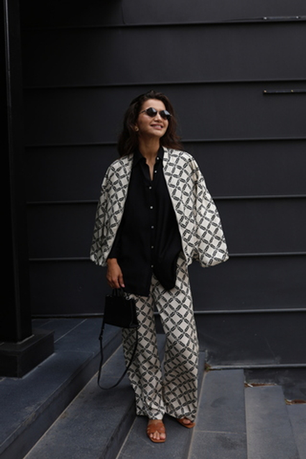 Двойка Clothe бомбер и брюки