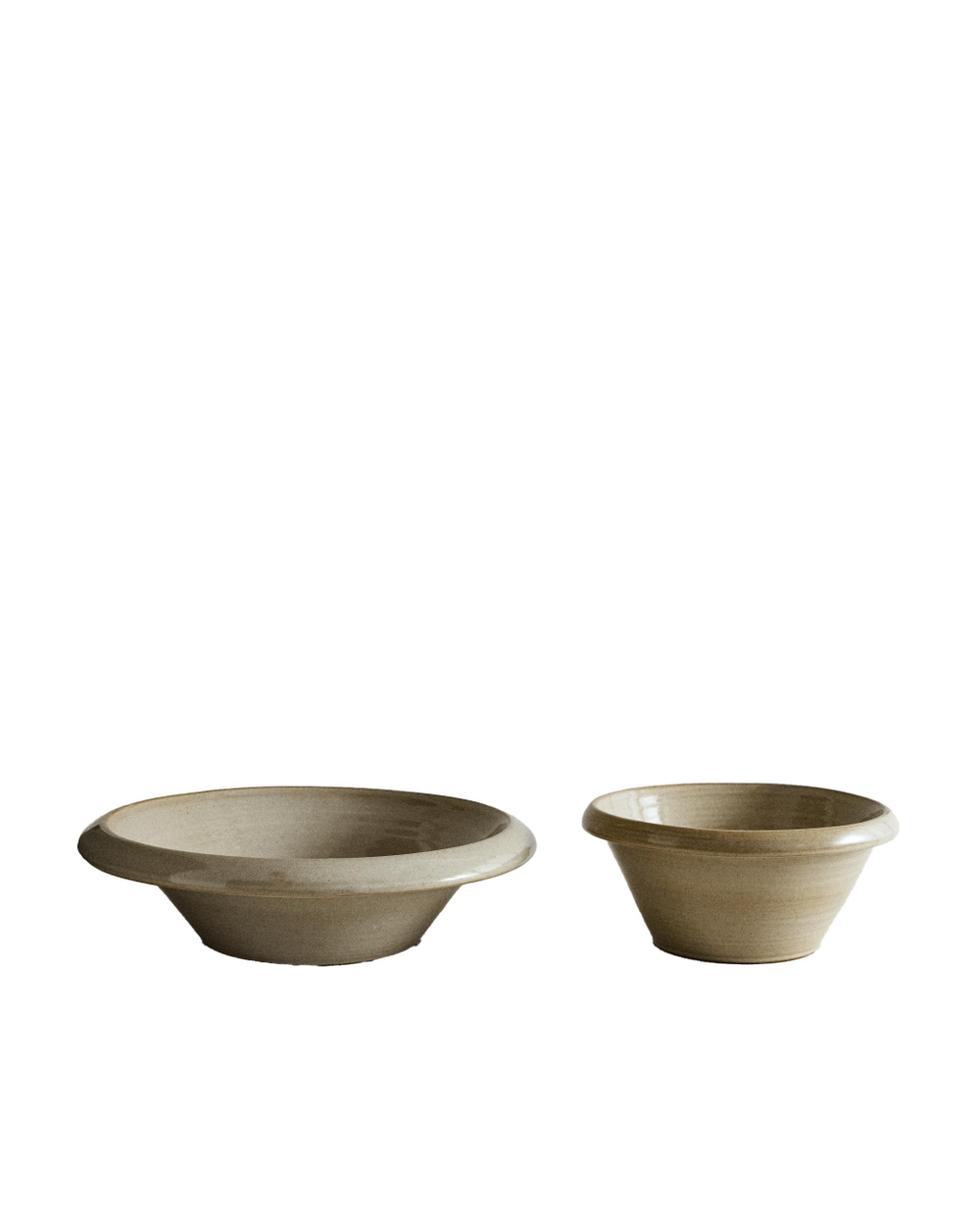 Zara Home блюдо сервировочное из фаянса, цвет кремовый, 27.5 см