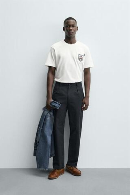 ZARA ФУТБОЛКА С НАШИВКОЙ «КРОЛИК», ЖЕЛТОВАТО-БЕЛЫЙ