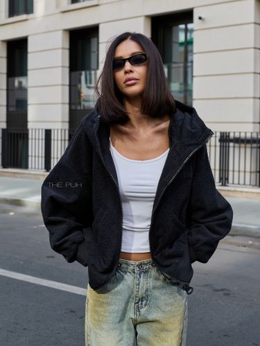 Черная флисовая куртка-худи